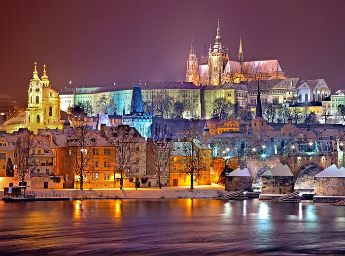 Prager Burg im Abendlicht
